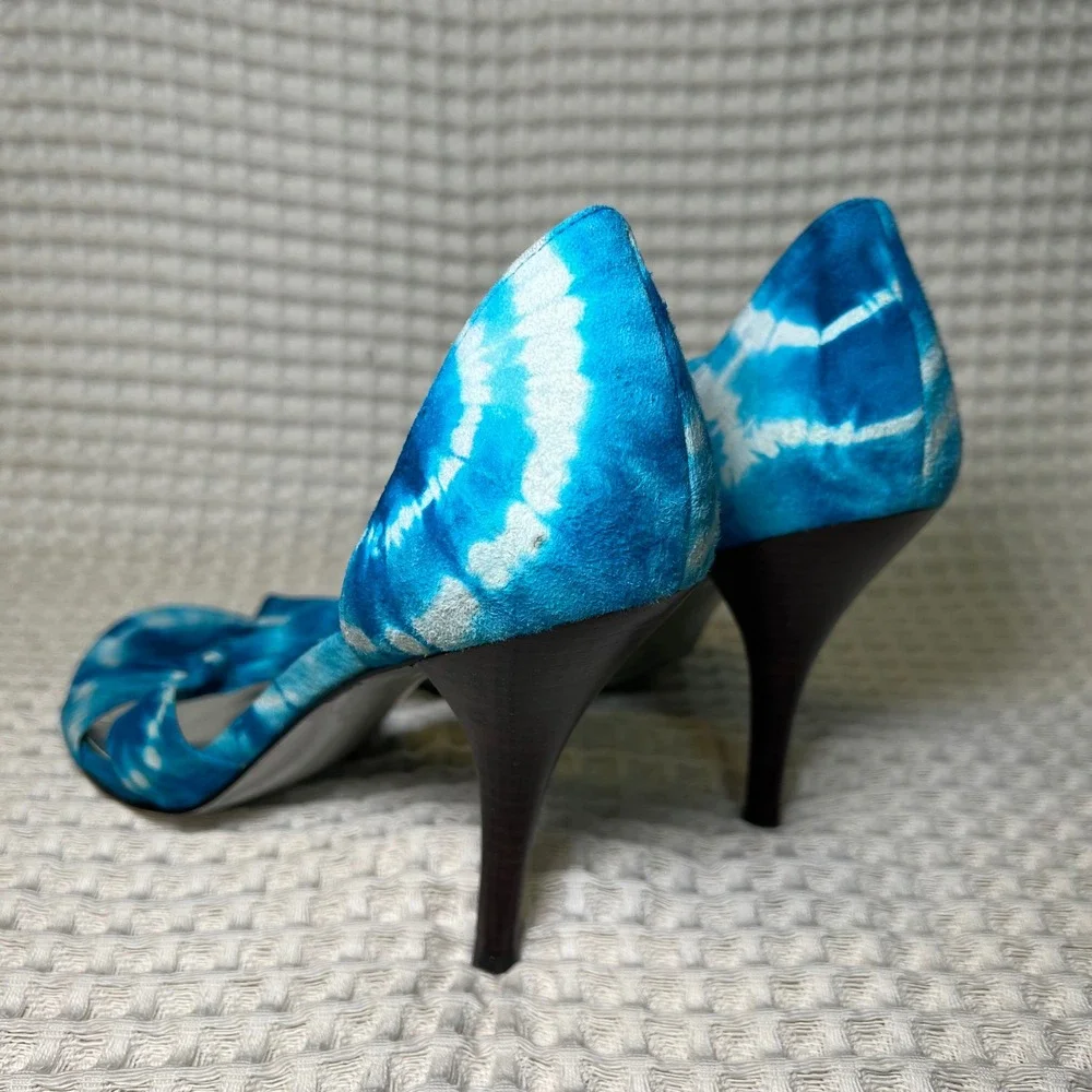 CARLOS BY CARLOS‎ SANTANA Blue Tie Dye 80s Bow Stiletto Heels Women's Size 10M